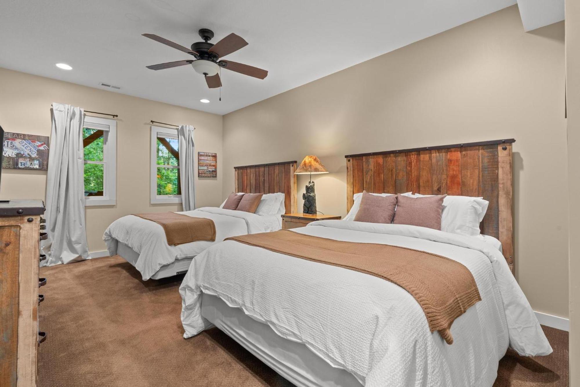 Lux Mtn Cabin Hot Tub, Fire Pit, Game Room 3Bd Franklin Esterno foto