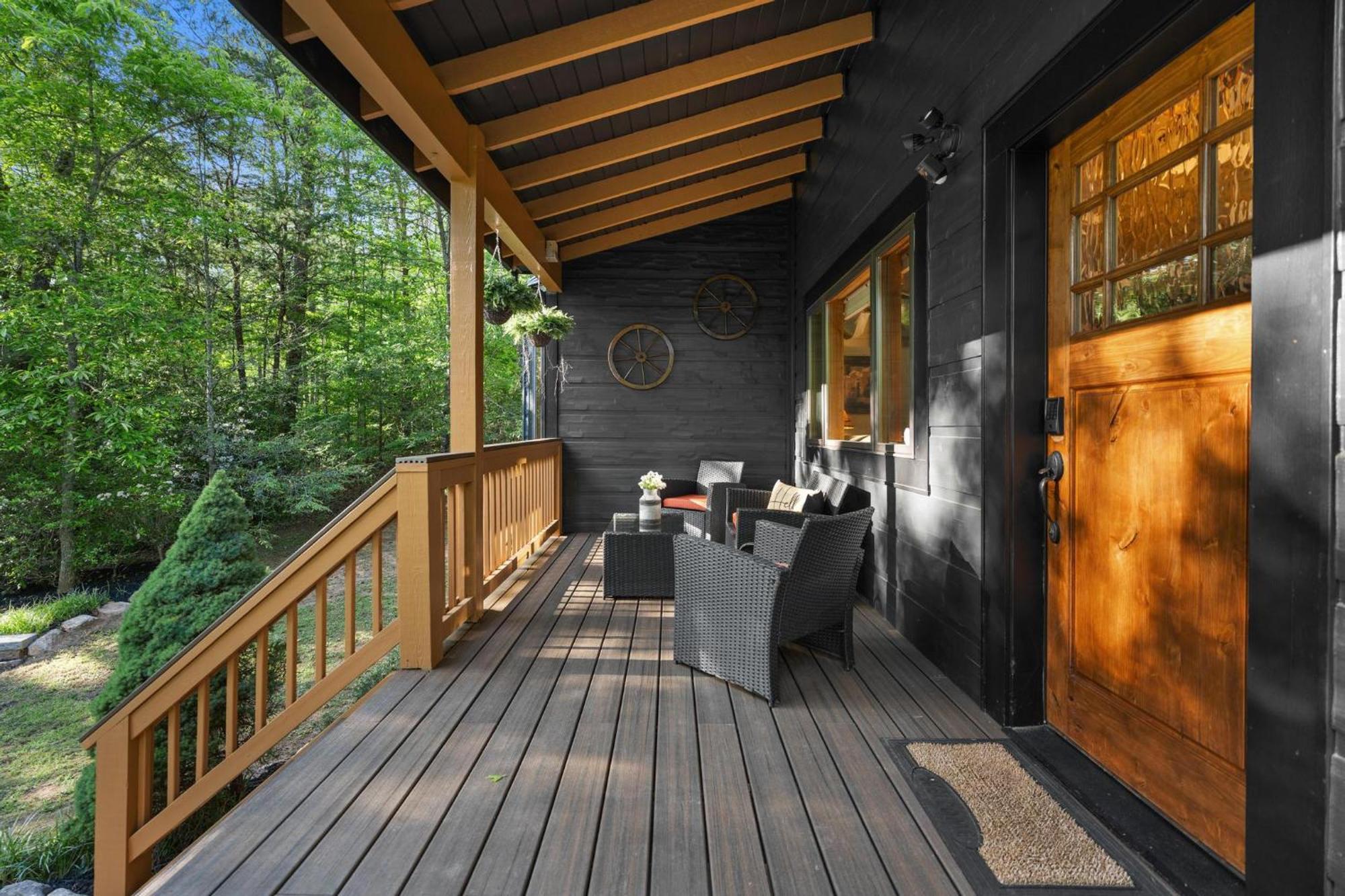Lux Mtn Cabin - Hot Tub, Fire Pit, Game Room Franklin Esterno foto