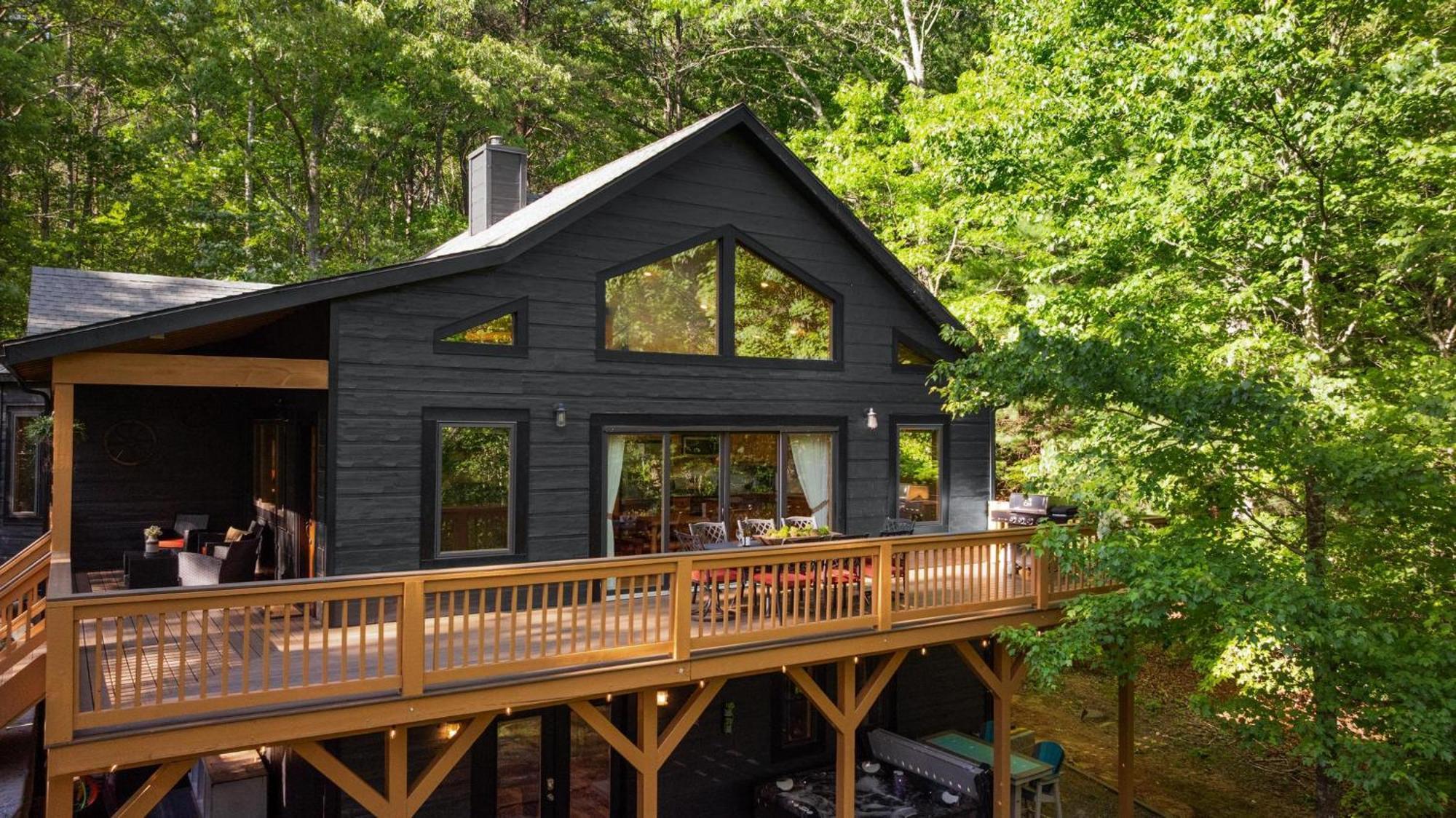 Lux Mtn Cabin - Hot Tub, Fire Pit, Game Room Franklin Esterno foto