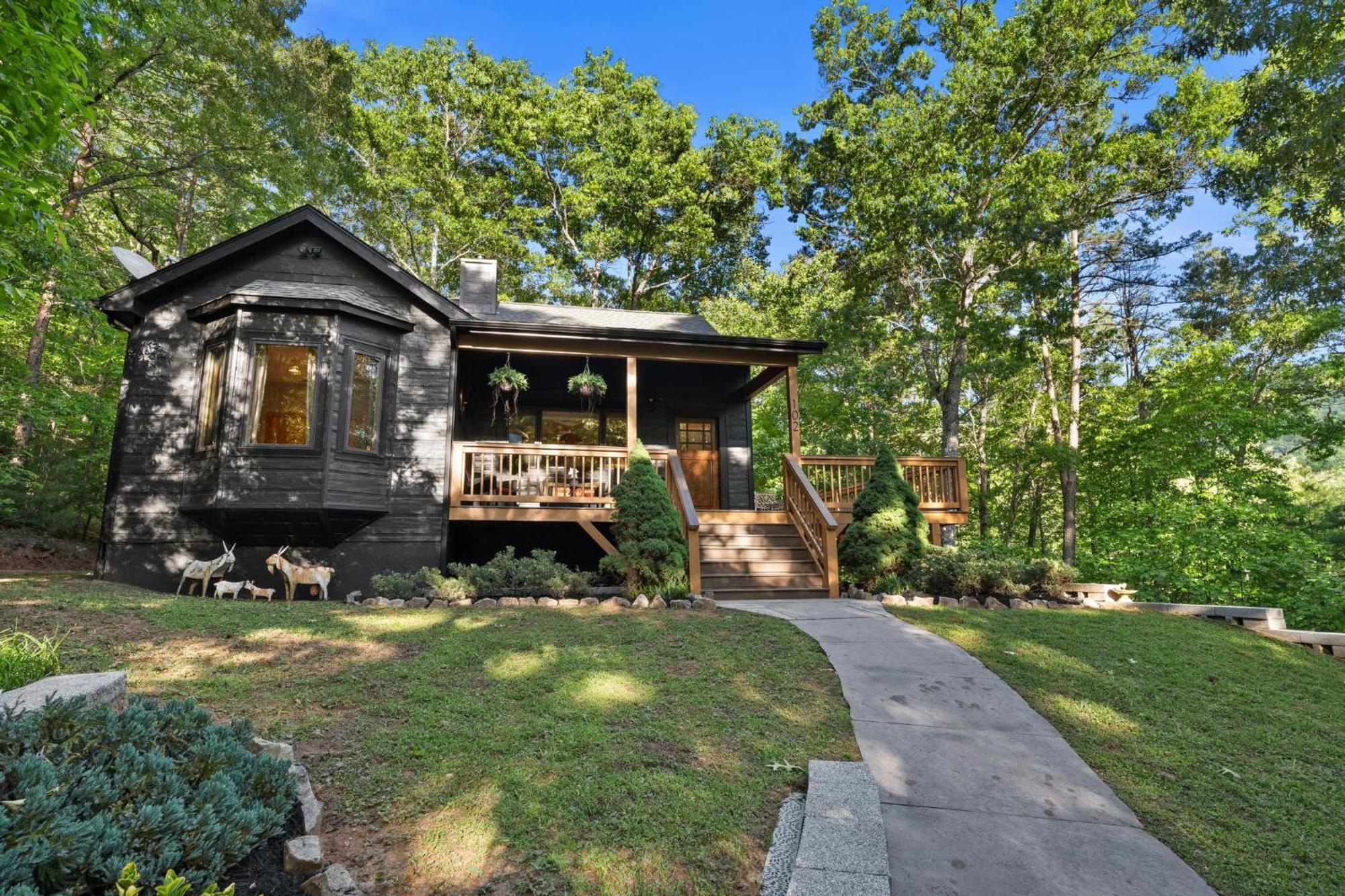 Lux Mtn Cabin - Hot Tub, Fire Pit, Game Room Franklin Esterno foto