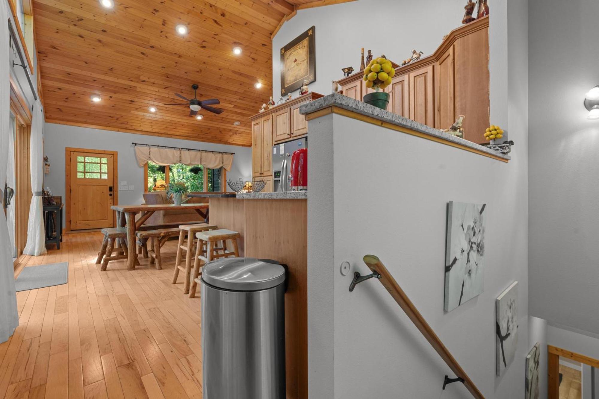 Lux Mtn Cabin - Hot Tub, Fire Pit, Game Room Franklin Esterno foto